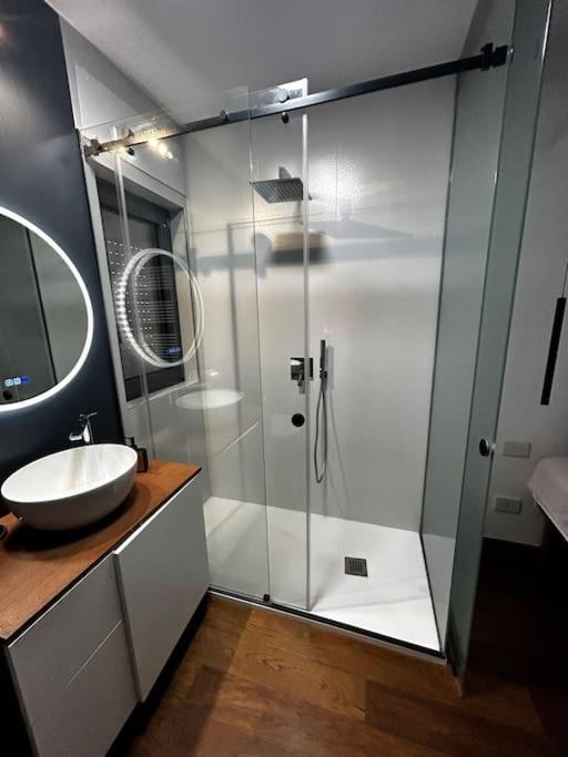 Sea&Cruise Apartment Бари Экстерьер фото